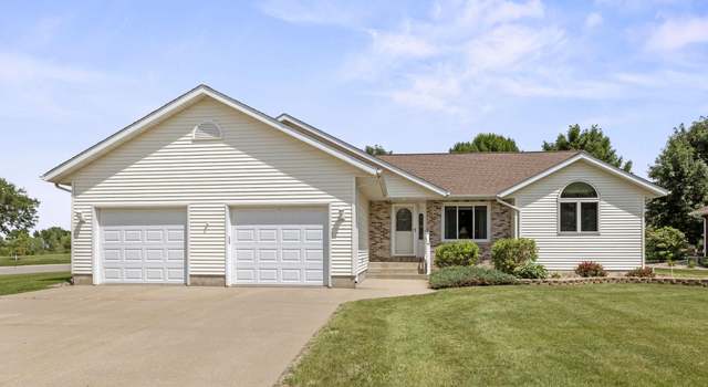 Photo of 321 9th St E, Hector, MN 55342