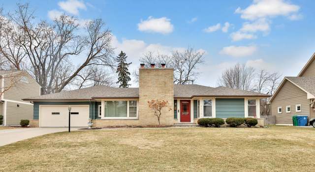 Photo of 5610 Saint Andrews Ave, Edina, MN 55424