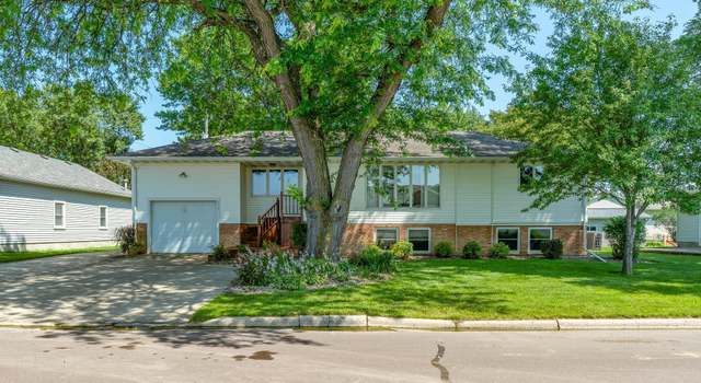 Photo of 307 Higbie Ave E, Minnesota Lake, MN 56068
