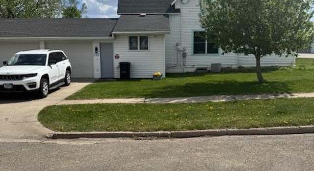 Photo of 102 3rd St E, Finley, ND 58230