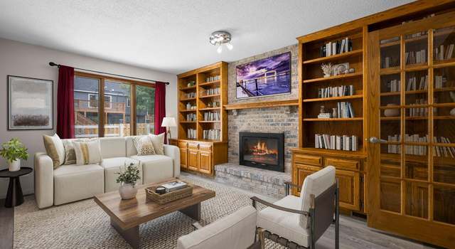 Photo of 1227 Flicker Cir, Eagan, MN 55123