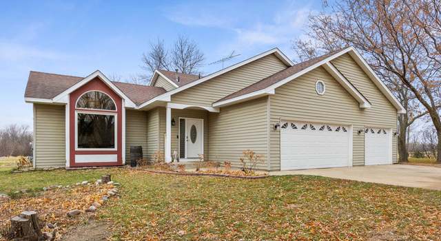 Photo of 24252 Redwing Ave, New Prague, MN 56071
