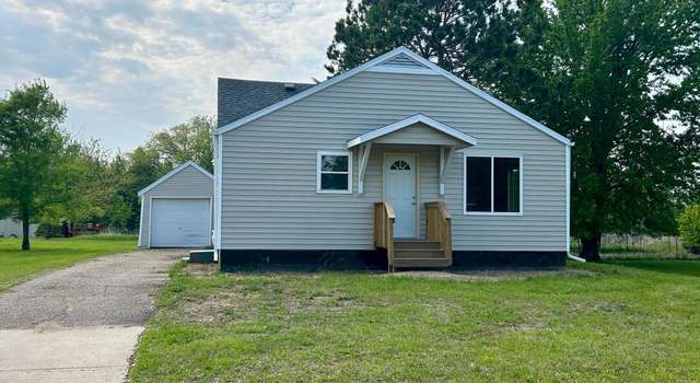 Photo of 609 4th St NW, Wadena, MN 56482