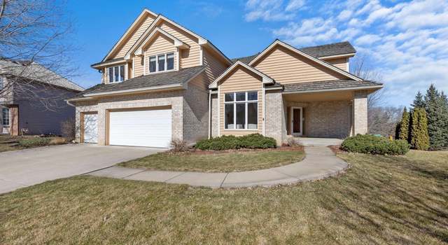 Photo of 3225 Quinwood Ln N, Plymouth, MN 55441