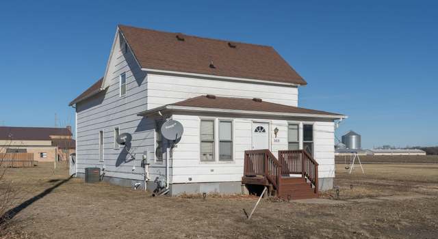 Photo of 303 Hilltop St, Vernon Center, MN 56090