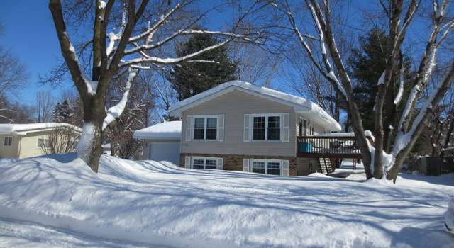Photo of 1428 Willow Ave, New Richmond, WI 54017