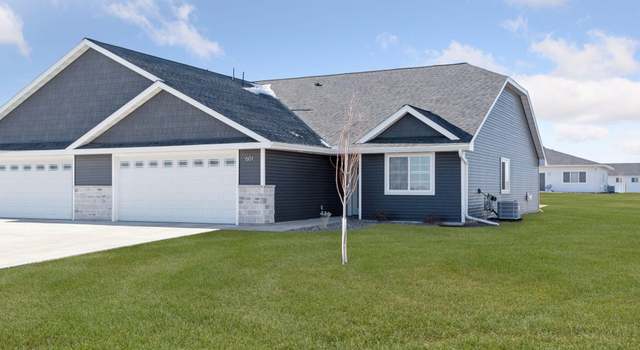 Photo of 609 Field Point St, Roberts, WI 54023