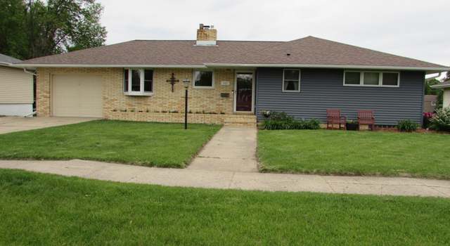 Photo of 933 S Hampton St, Fairmont, MN 56031