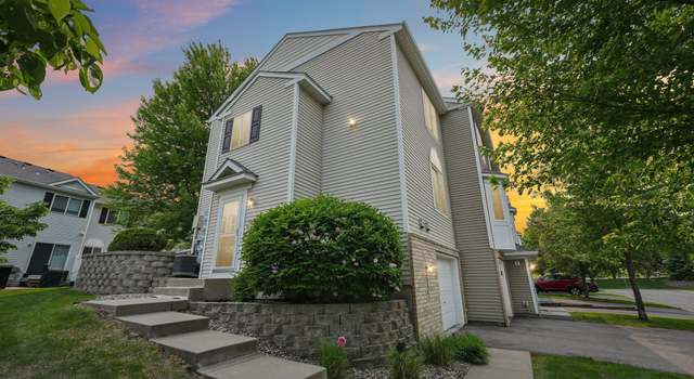 Photo of 2961 Village Ct, Chanhassen, MN 55317