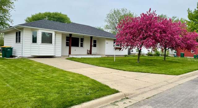 Photo of 602 4th St NE, Montgomery, MN 56069