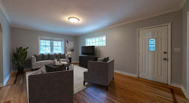 Photo of 705 10th St SW, Rochester, MN 55902