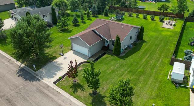 Photo of 1023 6th Ave NW, Perham, MN 56573