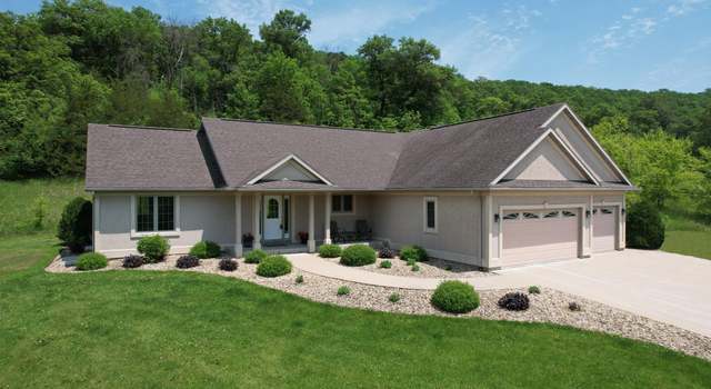 Photo of 9484 N Branch Rd SE, Chatfield, MN 55923