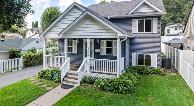 Photo of 223 Hurley St E, West Saint Paul, MN 55118
