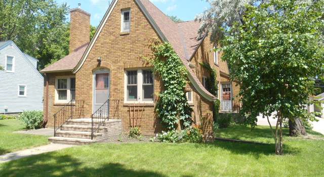 Photo of 354 1st St, Gaylord, MN 55334