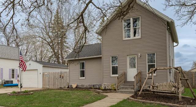 Photo of 15 2nd St SE, Dodge Center, MN 55927
