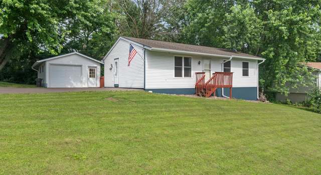 Photo of 851 Marjorie St, Hammond, WI 54015
