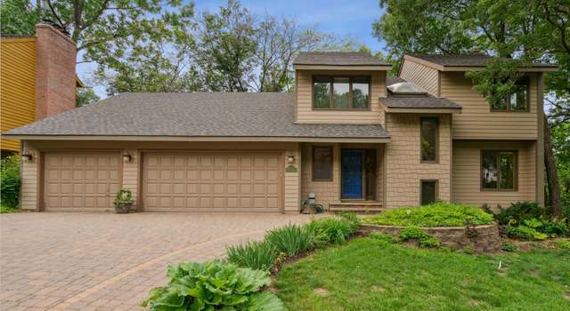 Photo of 8032 Telegraph Rd, Bloomington, MN 55438