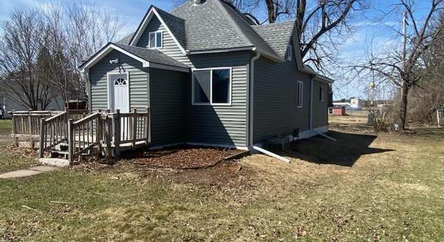 Photo of 121 S Prentice St, Clayton, WI 54004