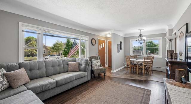 Photo of 115 N Pine St, Chaska, MN 55318
