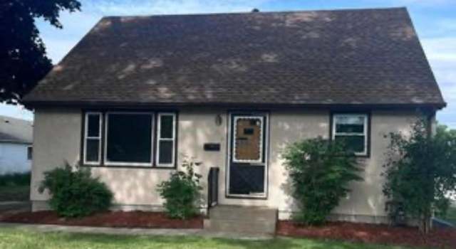 Photo of 935 Sommerville St S, Shakopee, MN 55379