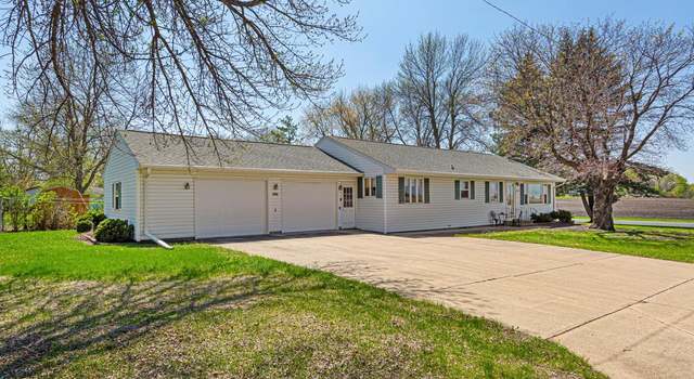 Photo of 917 Court Ave, Gaylord, MN 55334