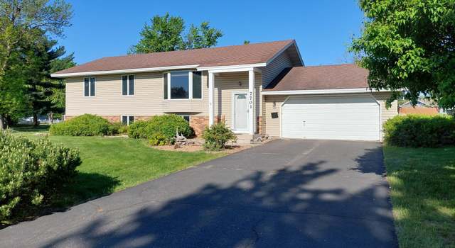 Photo of 7701 Arlington Ave N, Brooklyn Park, MN 55443