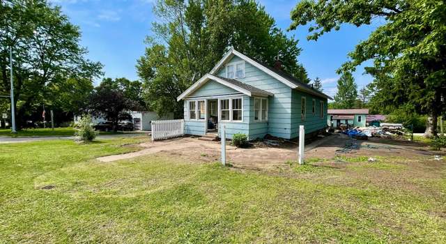 Photo of 306 E Race Ave, Elmwood, WI 54740