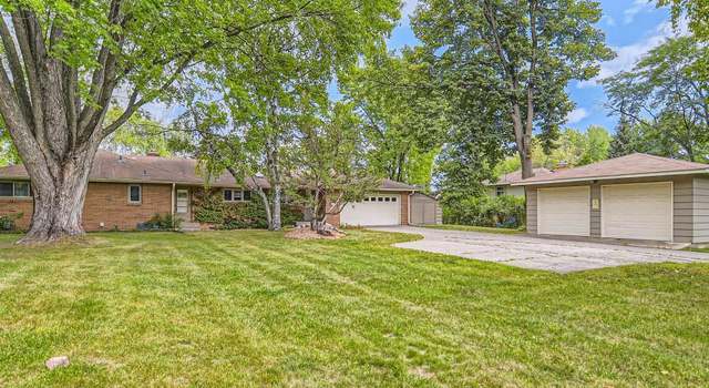 Photo of 3154 Victoria St N, Shoreview, MN 55126