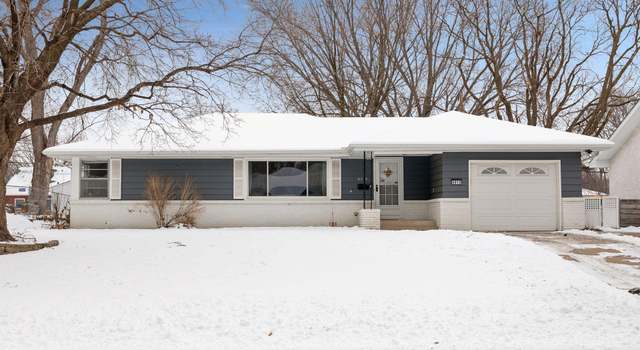 Photo of 4014 Maryland Ave N, New Hope, MN 55427