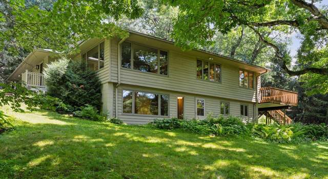 Photo of 102 W Kraft Rd, Saint Paul, MN 55118