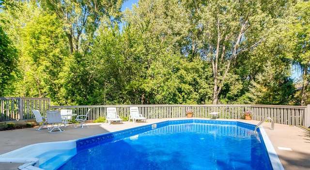 Photo of 12913 Grandview Ct, Burnsville, MN 55337