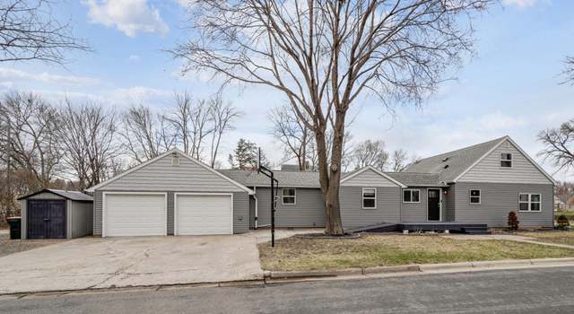 Photo of 362 3rd St, Gaylord, MN 55334