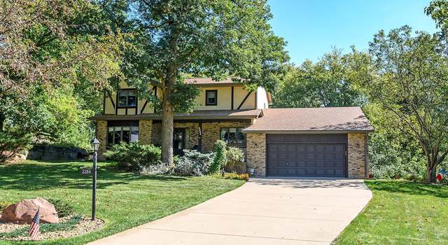 Photo of 2284 Timber Trl E, Maplewood, MN 55119