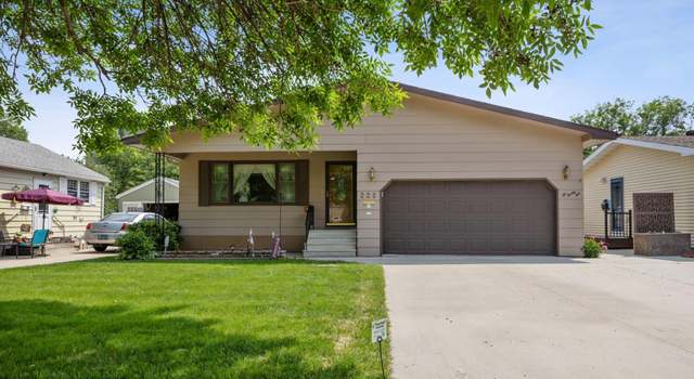 Photo of 225 Morrison St, West Fargo, ND 58078