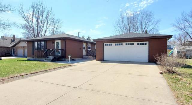 Photo of 217 Juniper St S, Lester Prairie, MN 55354