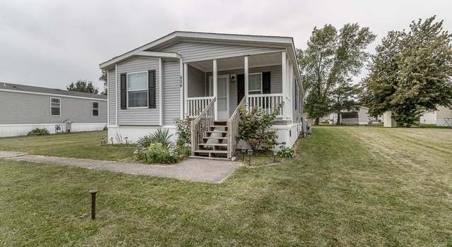 Photo of 824 W Shakespeare Ave, Mankato, MN 56001