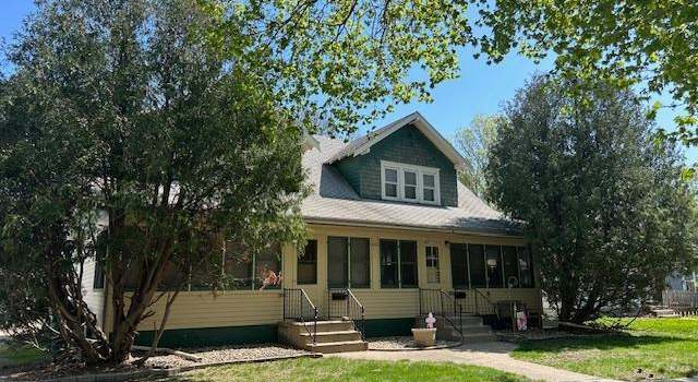 Photo of 612 W Redwood St, Marshall, MN 56258
