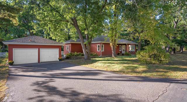 Photo of 609 Galahad Rd N, Hudson, WI 54016