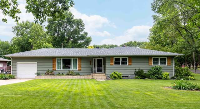 Photo of 402 5th St NE, Barnesville, MN 56514
