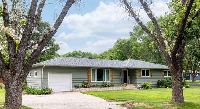 Photo of 402 5th St NE, Barnesville, MN 56514