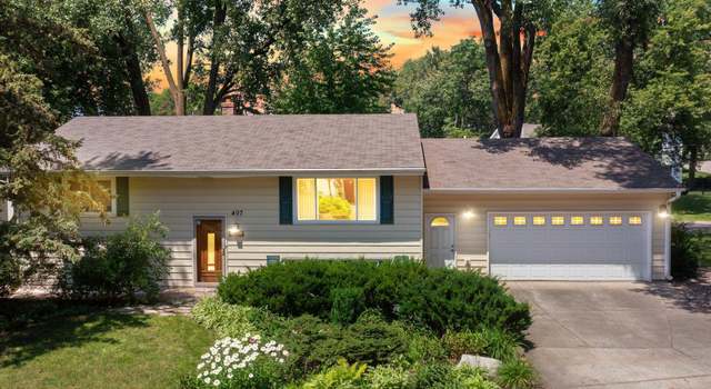 Photo of 407 Mccarrons Blvd N, Roseville, MN 55113