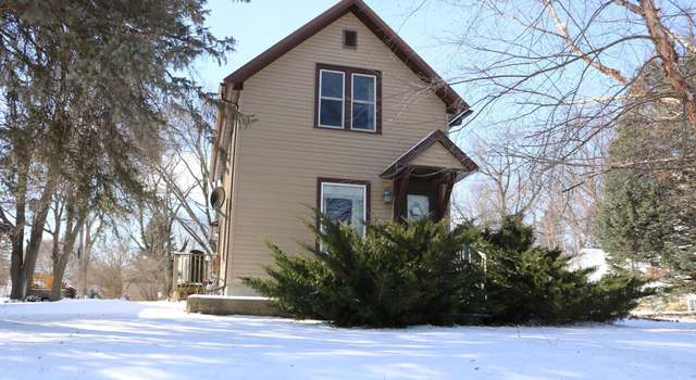 Photo of 235 N Seeley Ave, Dunnell, MN 56127