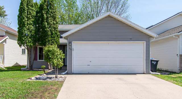 Photo of 750 47 1/2 St S, Fargo, ND 58103