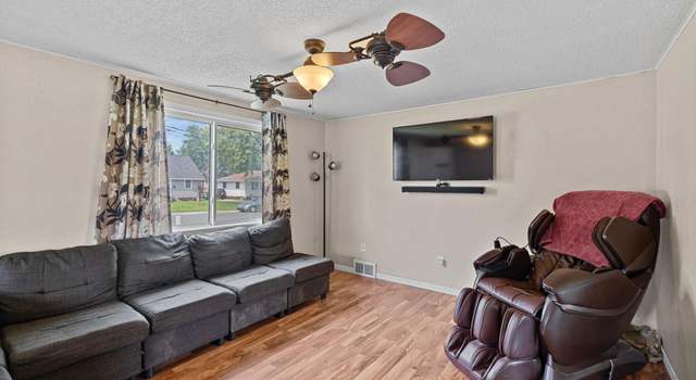 Photo of 414 2nd Ave NE, Stewartville, MN 55976