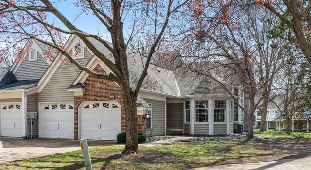 Photo of 4279 Pond View Ct, White Bear Lake, MN 55110