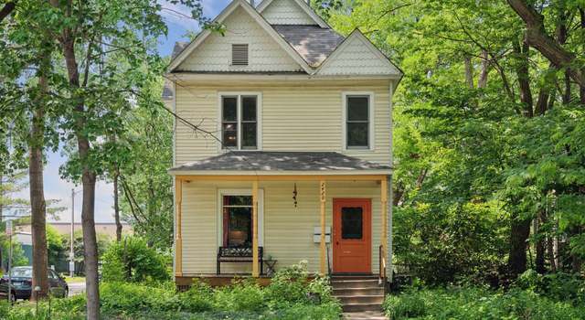 Photo of 2420 25th Ave S, Minneapolis, MN 55406