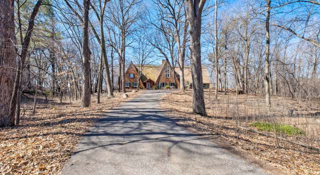 Photo of 700 Hillside Dr, Wayzata, MN 55391