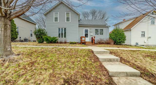 Photo of 421 S Moore St, Blue Earth, MN 56013