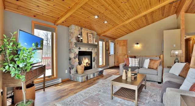 Photo of 11156 550th St, Rock Creek, MN 55069